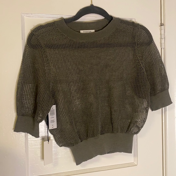 Babaton Lucida knit sweater top in olive leaf green NWT - Picture 4 of 9